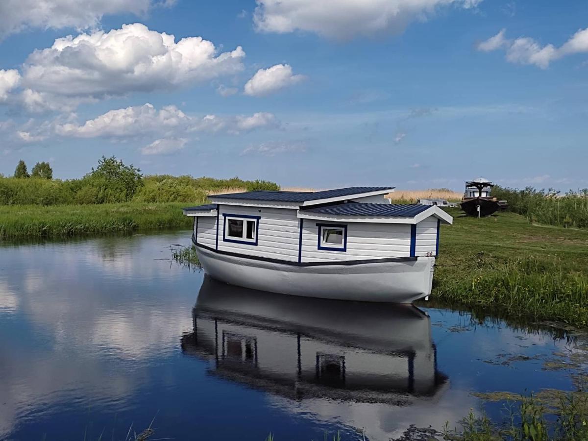 Peipsi Boathouses Varnja